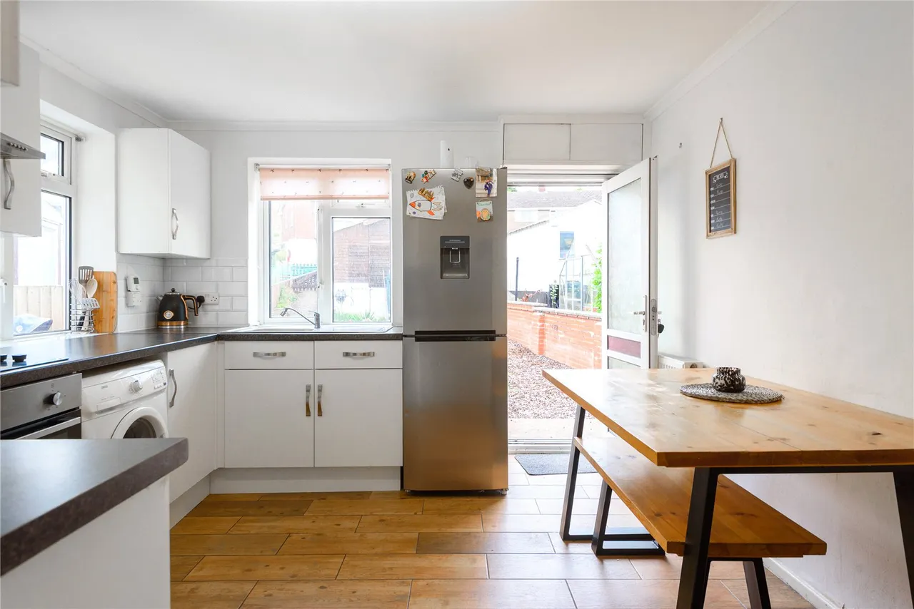 Step A Side, Mochdre, Newtown, Powys, SY16 4JQ, photo 6