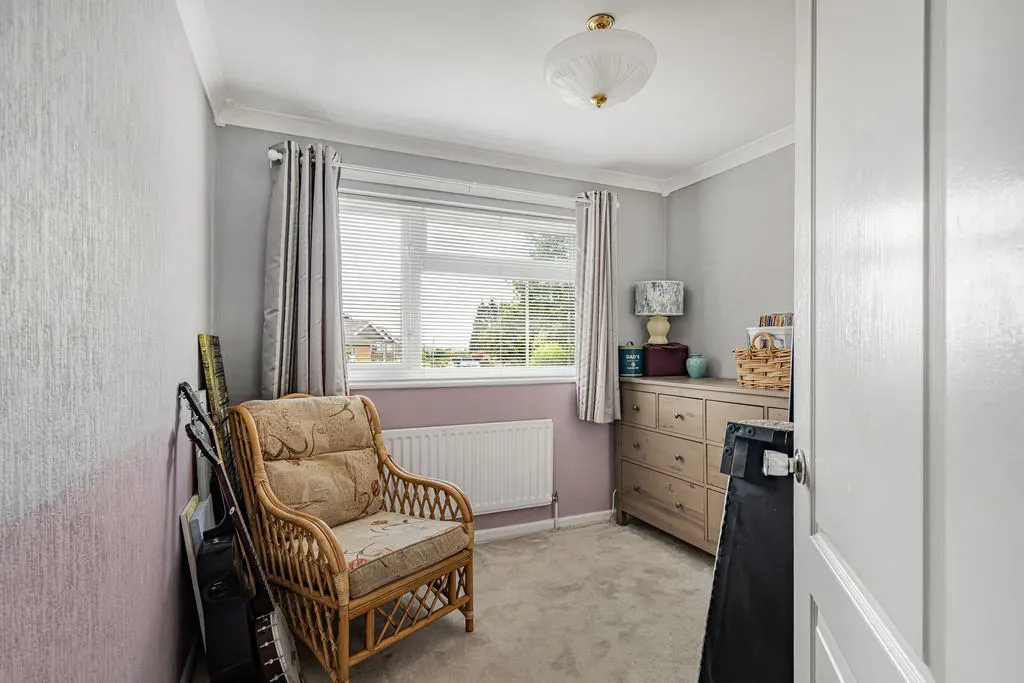 Windmill Hill Drive, Bletchley, Milton Keynes, Buckinghamshire, MK3 7RS, photo 14