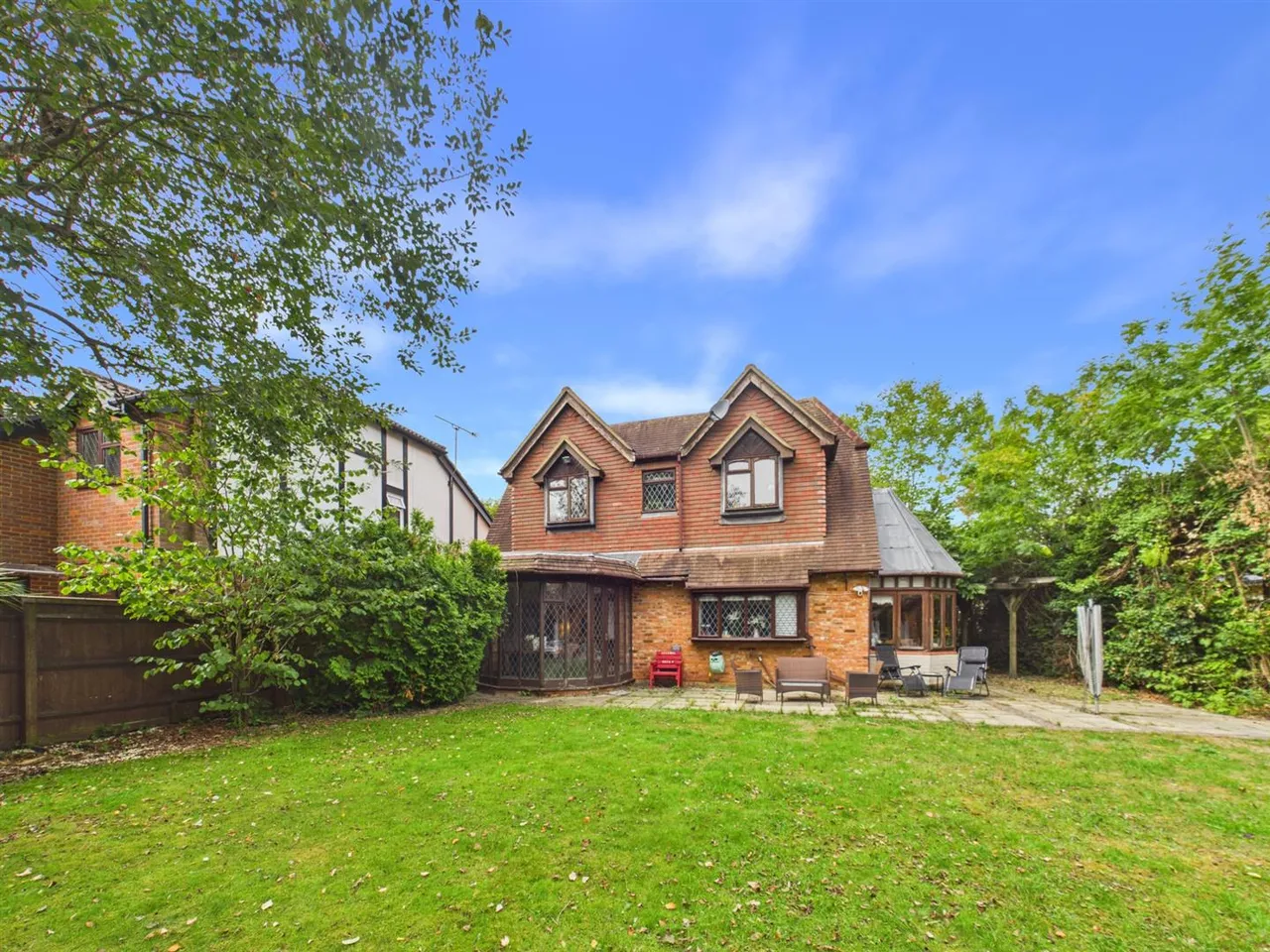Thornhill Road, Ickenham, UB10, photo 17