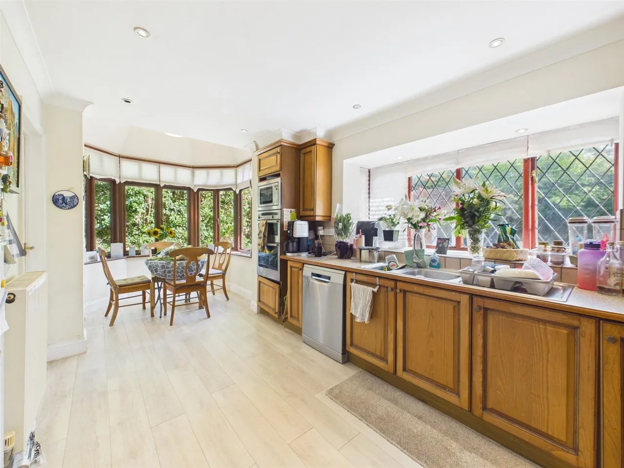 Thornhill Road, Ickenham, UB10, photo 5