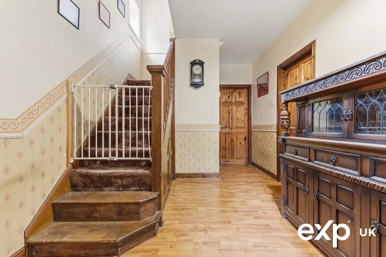 Tuxford Road, Boughton, NG22, photo 9