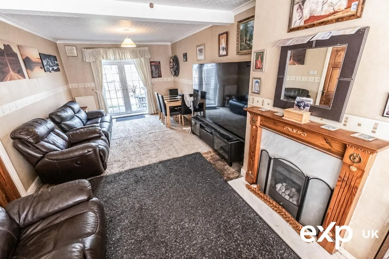 Tuxford Road, Boughton, NG22, photo 5