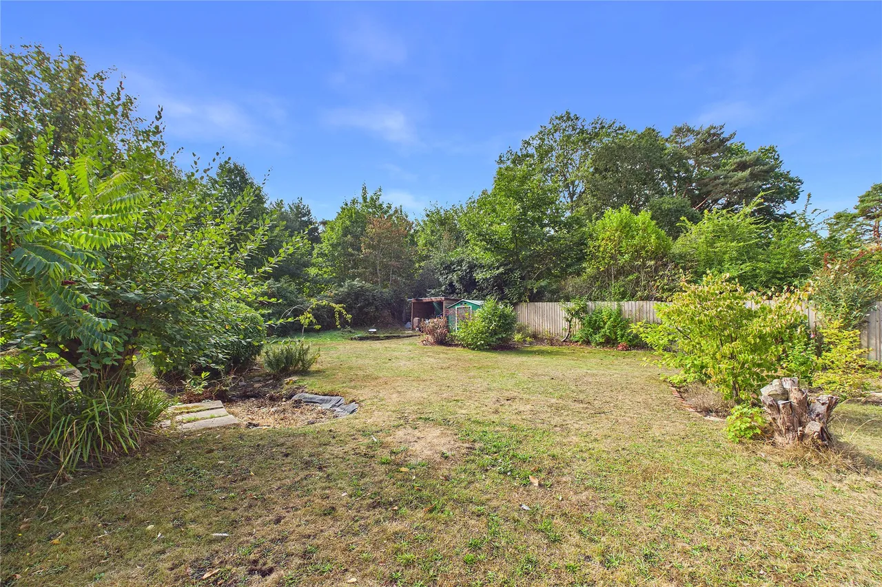 Curley Hill Road, Lightwater, GU18, photo 24
