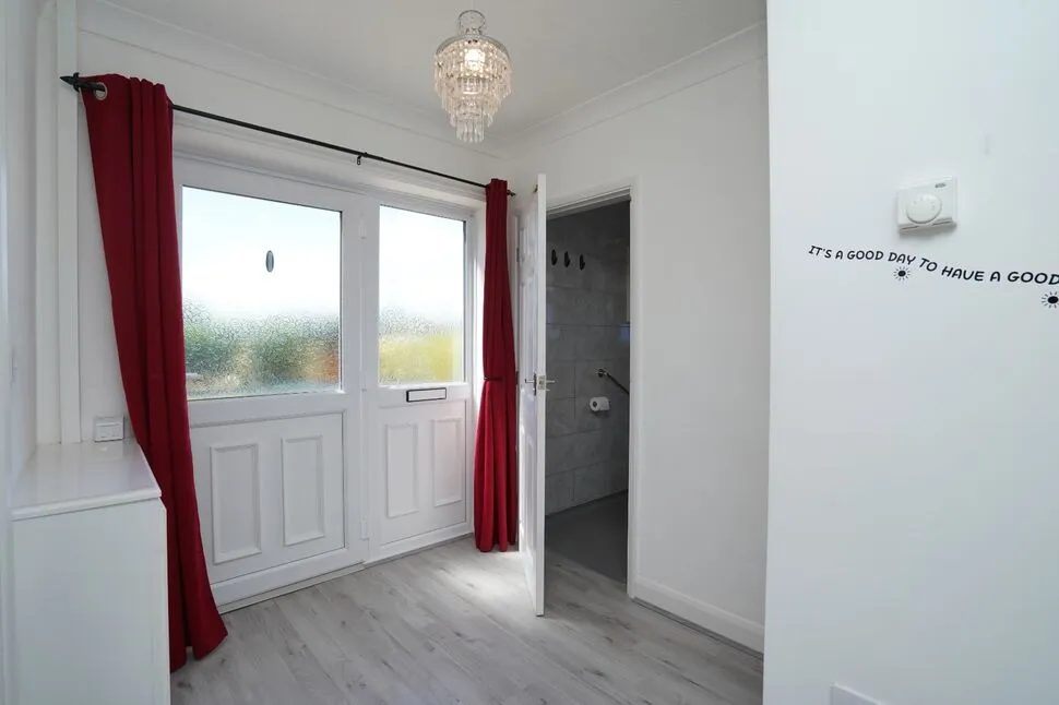Waby Close, Grimsby, DN37, photo 3
