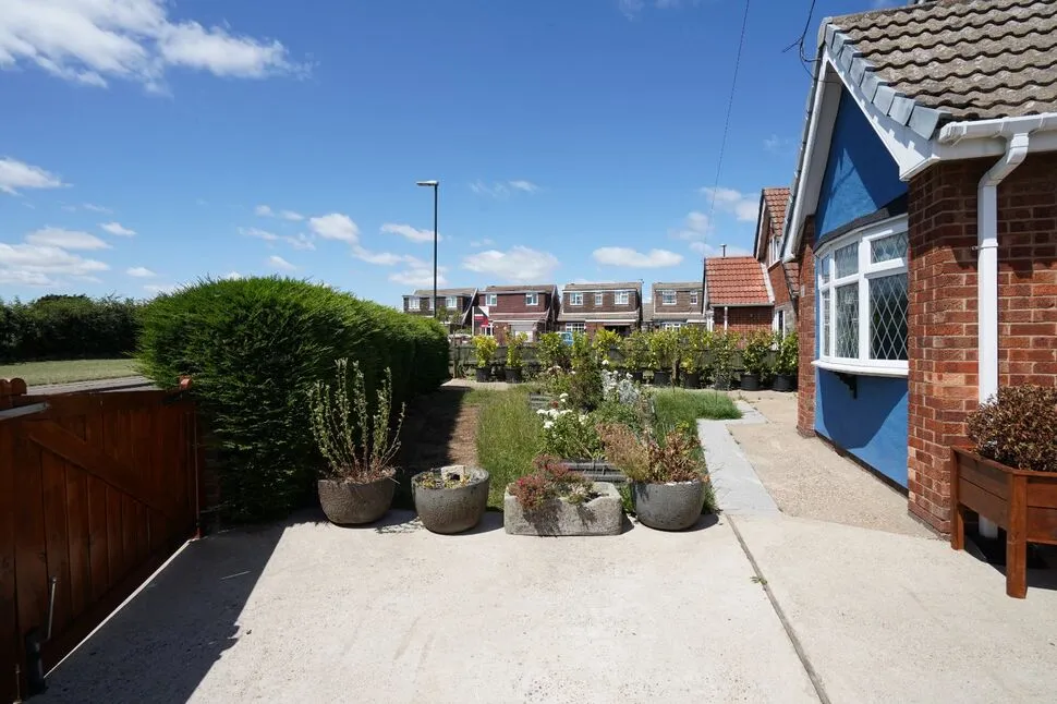 Waby Close, Grimsby, DN37, photo 36