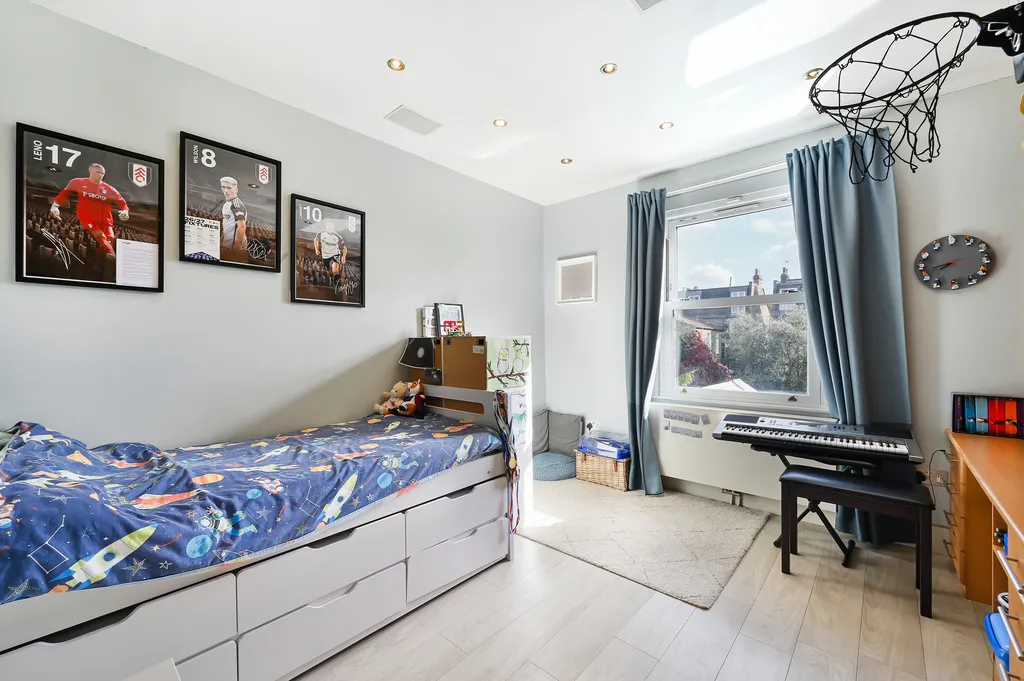Inglethorpe Street, London, SW6, photo 13