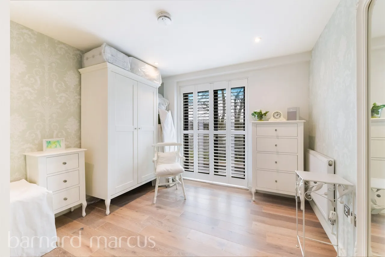 South Street, Epsom, KT18, photo 8