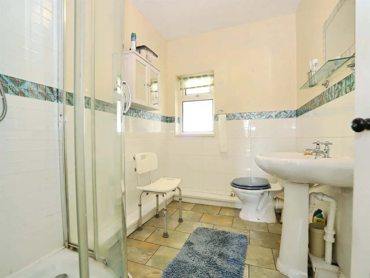 The Walk, Hengoed, CF82, photo 10