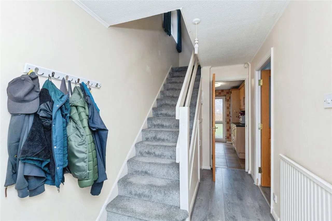 Coles Close, Rushey Mead, LE4, photo 12