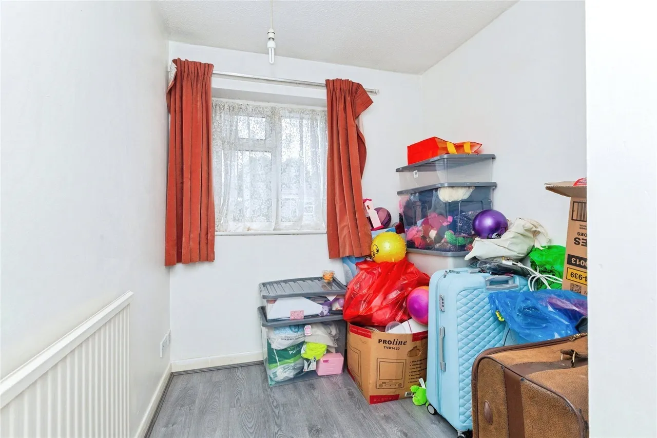 Coles Close, Rushey Mead, LE4, photo 10