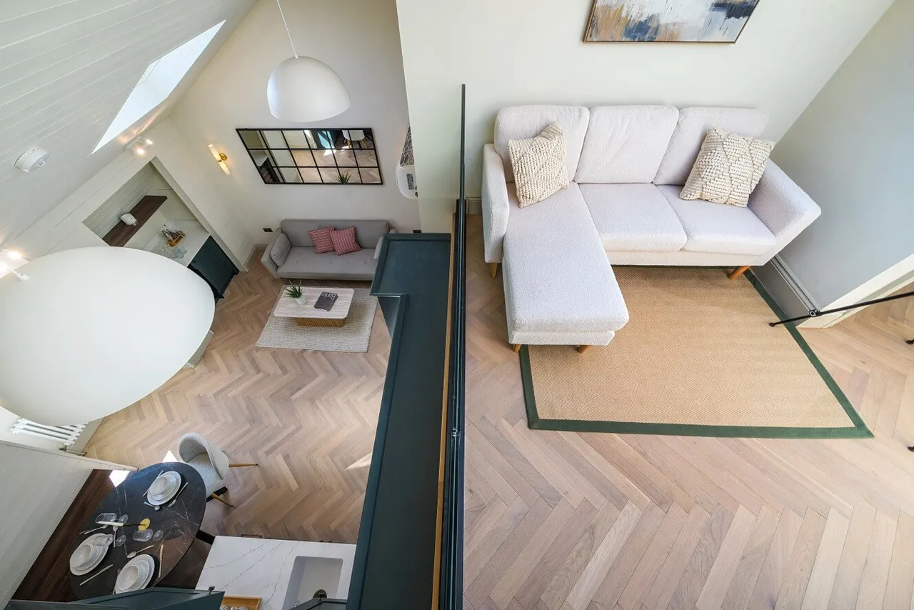 Lower Richmond Road, London, SW15, photo 4