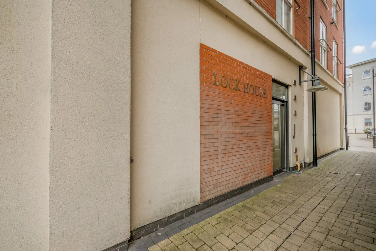 Waterside, Shirley, B90, photo 12