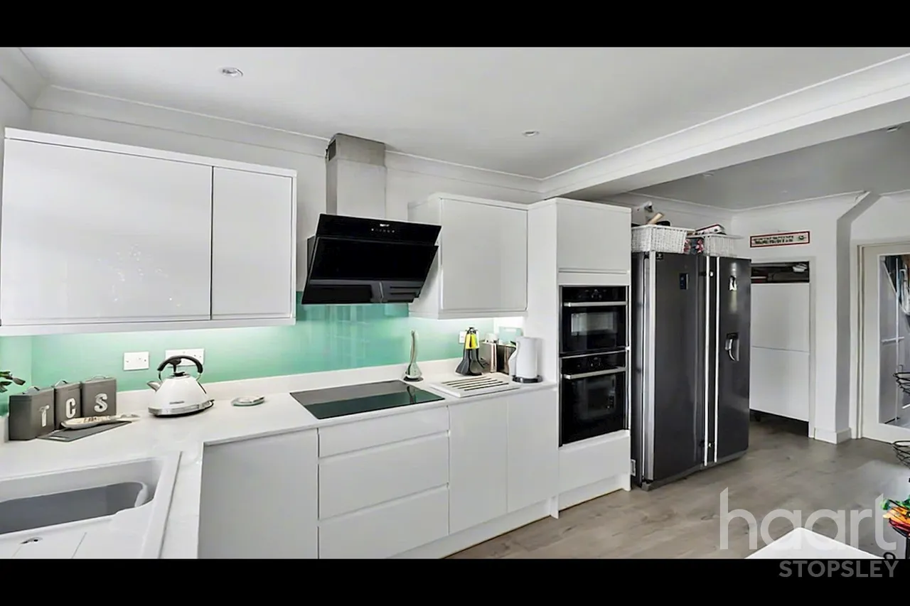 Stapleford Road, Luton, LU2, photo 18