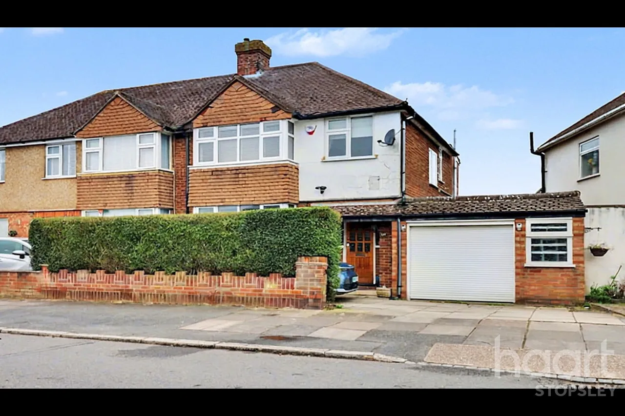 3 bed house for sale, Stapleford Road, Luton, LU2