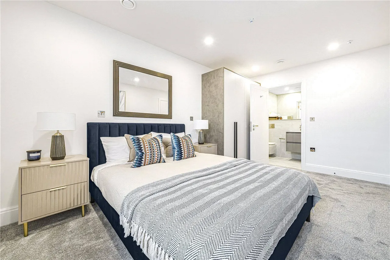 Church Grove, Hampton Wick, KT1, photo 10