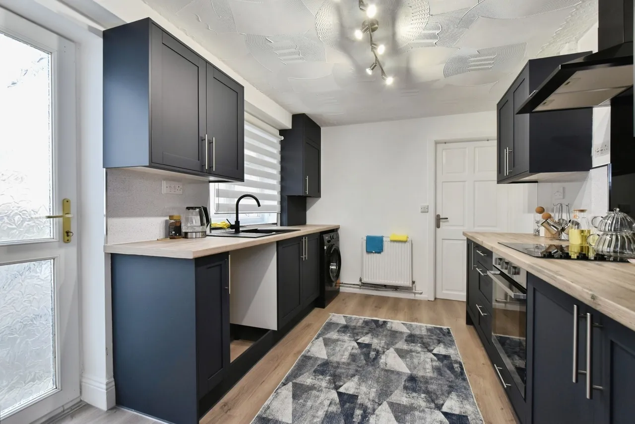 Thomas Street, Pontardawe, SA8, photo 6