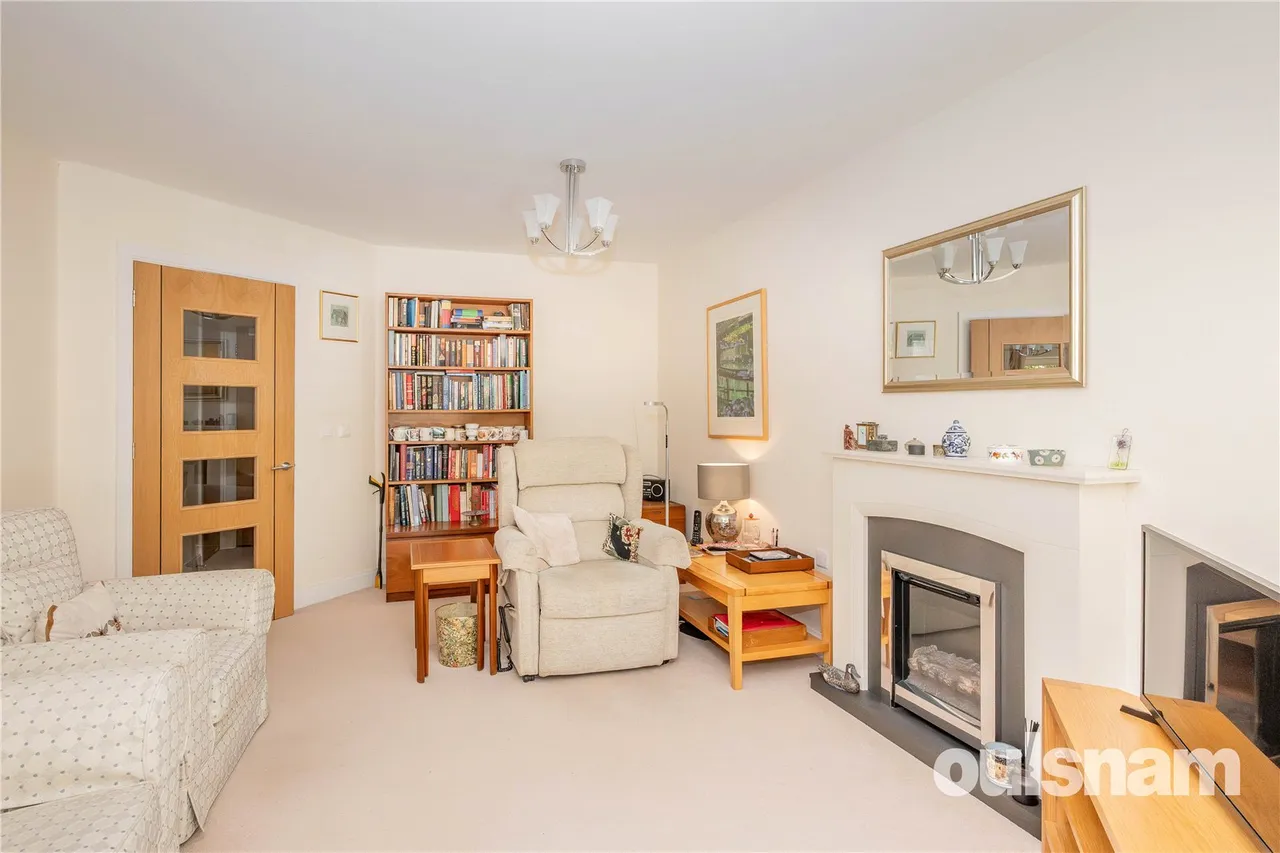 Oak Tree Lane, Bournville, Birmingham, West Midlands, B30 1UB, photo 10