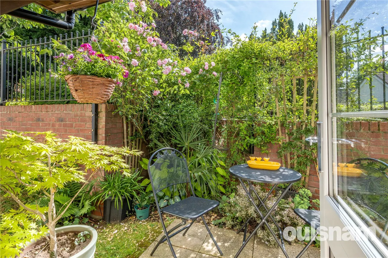 Oak Tree Lane, Bournville, Birmingham, West Midlands, B30 1UB, photo 6