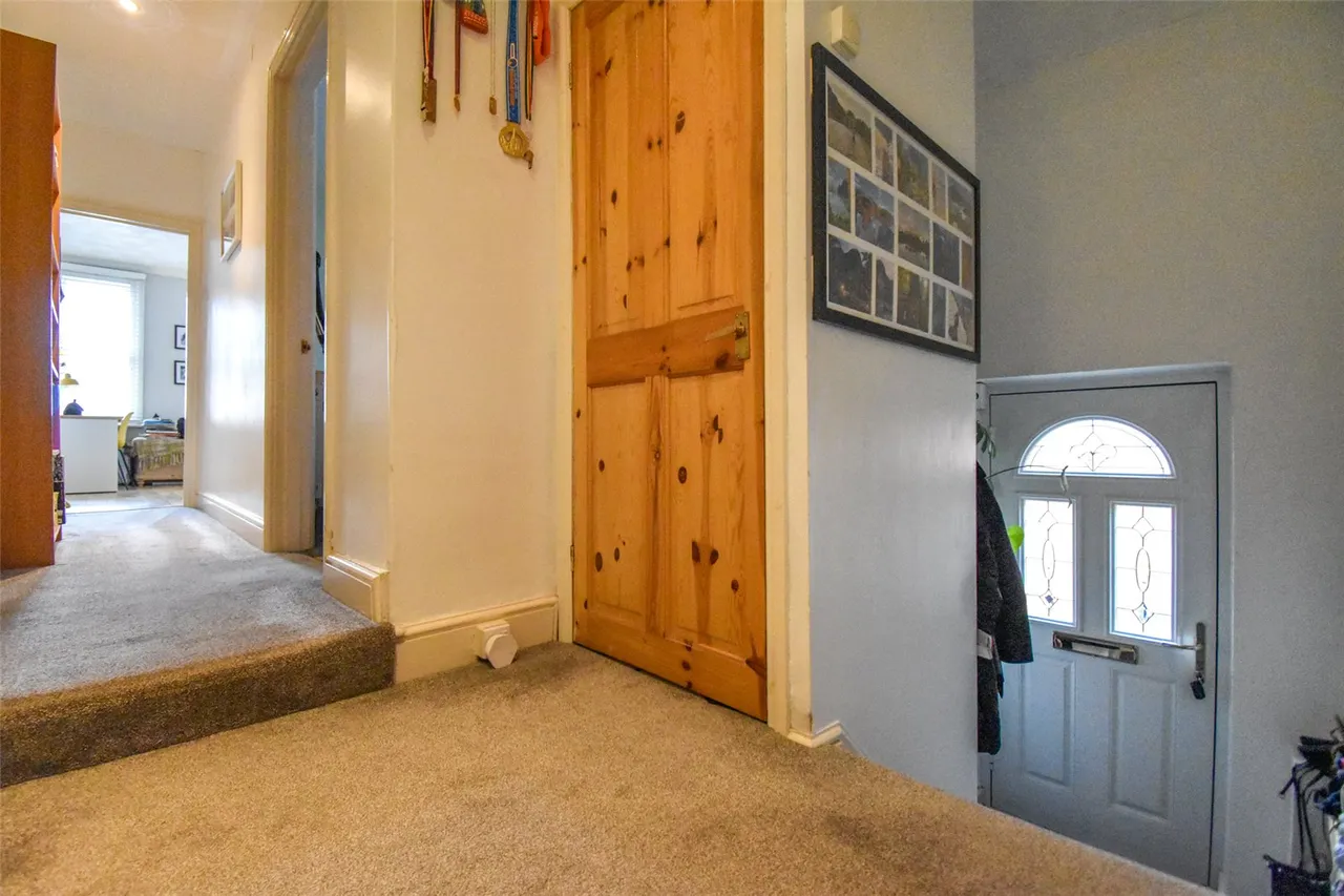 St. Michaels Road, Aldershot, Hampshire, GU12 4JJ, photo 7
