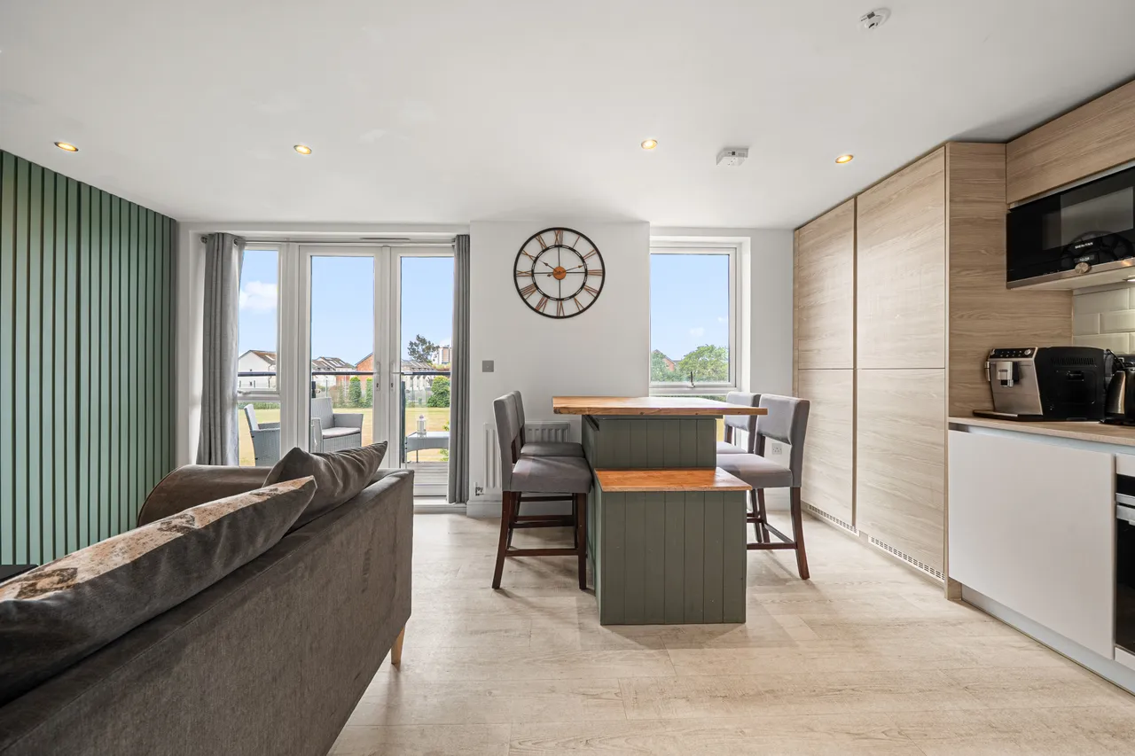 Hawker Drive, Addlestone, KT15, photo 9