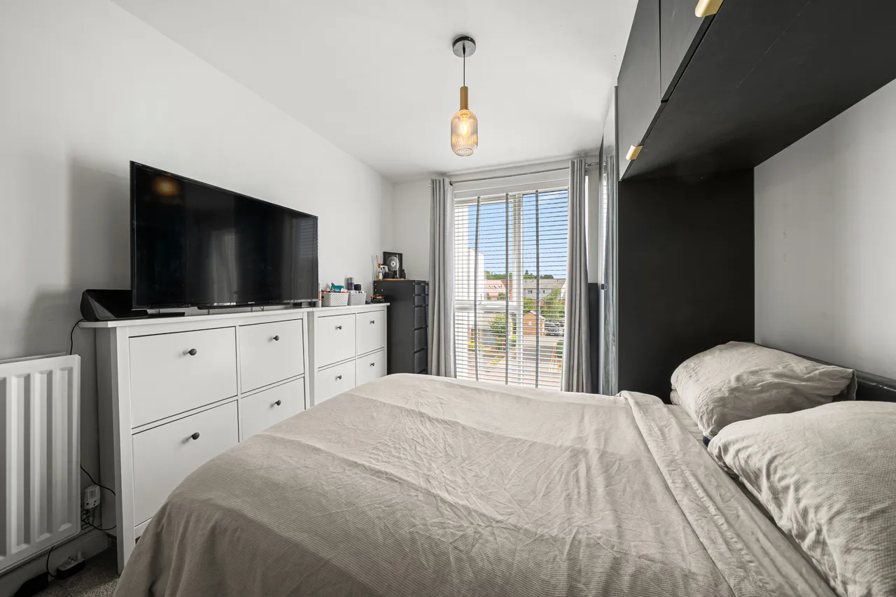 Hawker Drive, Addlestone, KT15, photo 15