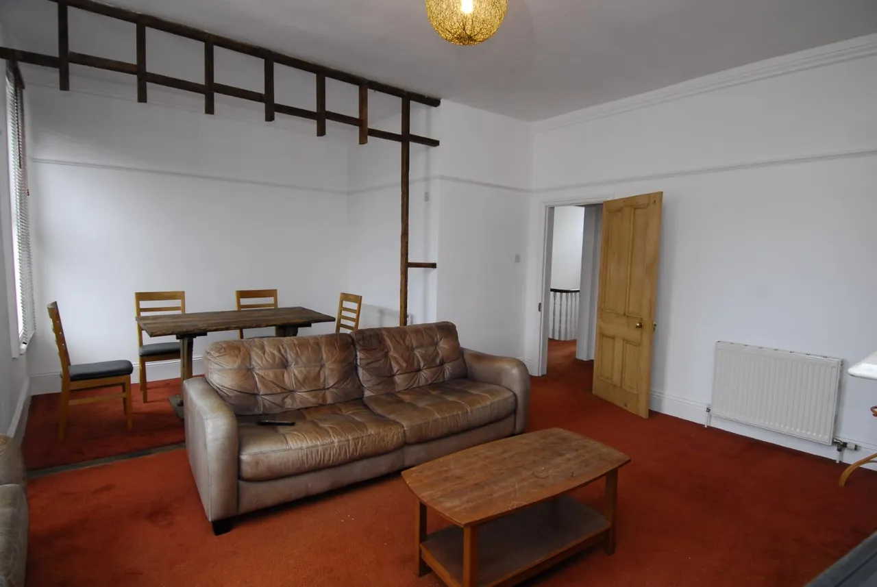 Kingsley Road, Tff, photo 3