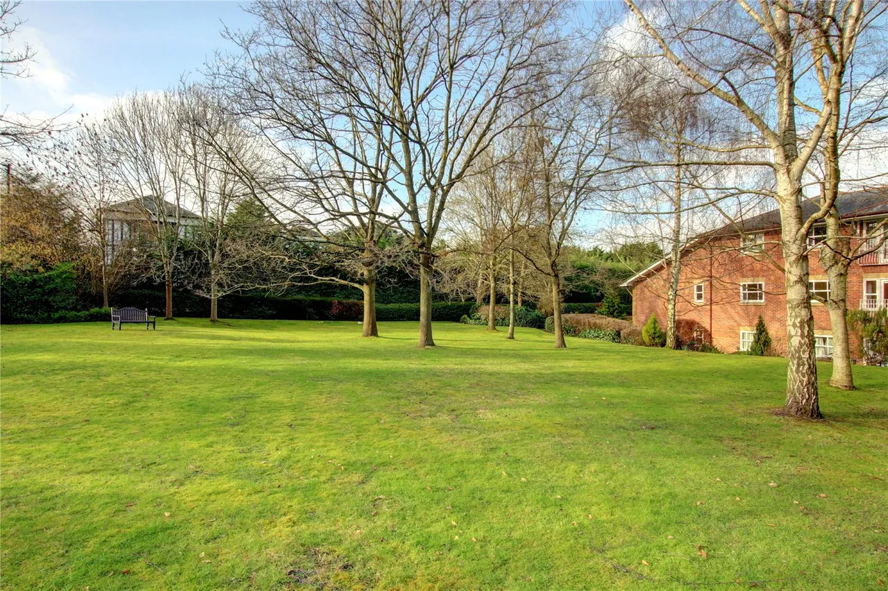 Rowan Court, Worcester Road, Droitwich, Worcestershire, WR9 8AH, photo 13