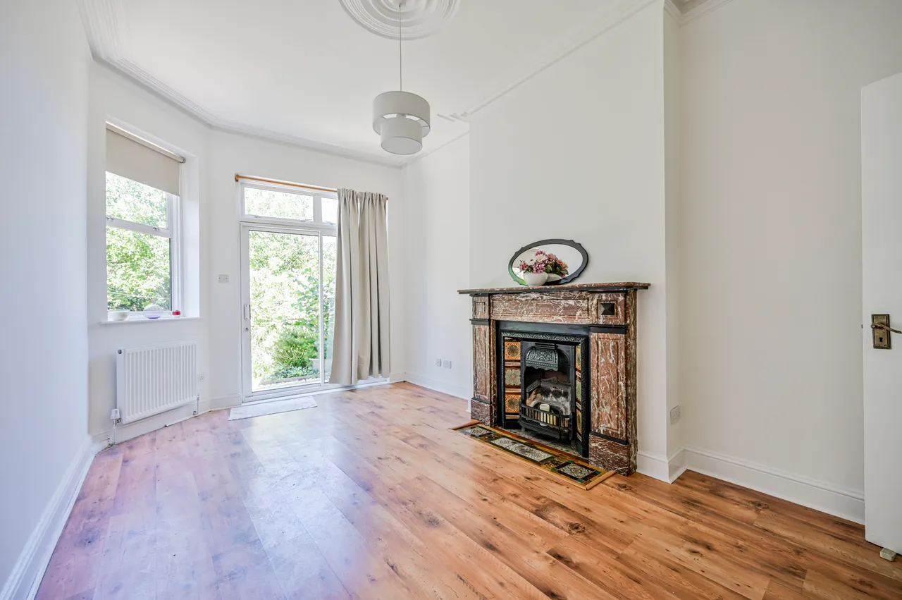 31a Glebe Road, London, photo 3