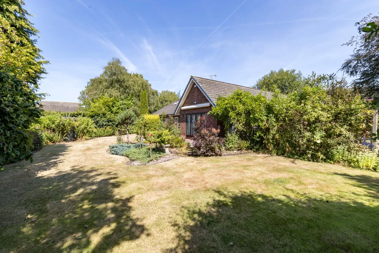 The Common, Parbold, WN8, photo 22