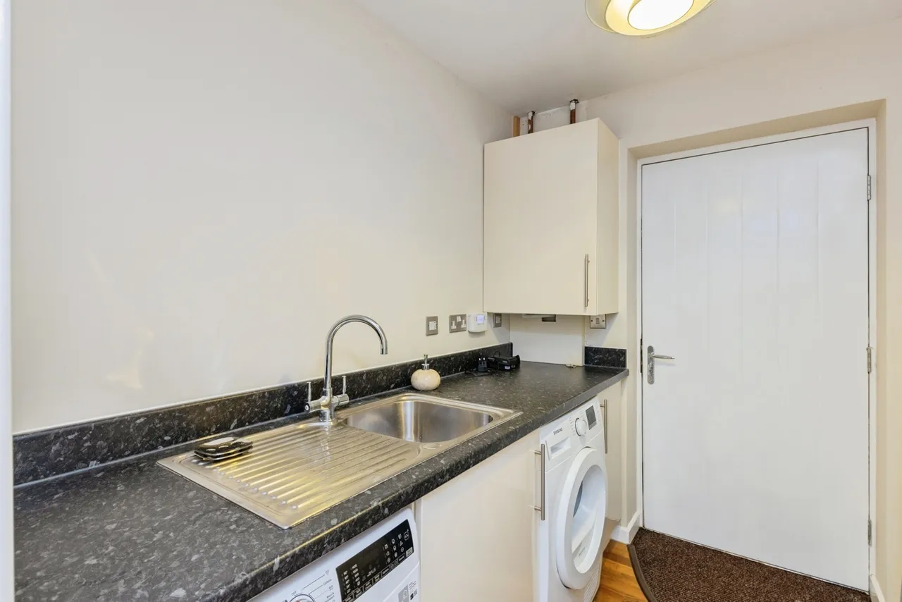 Douglas Avenue, Brixham, TQ5, photo 24