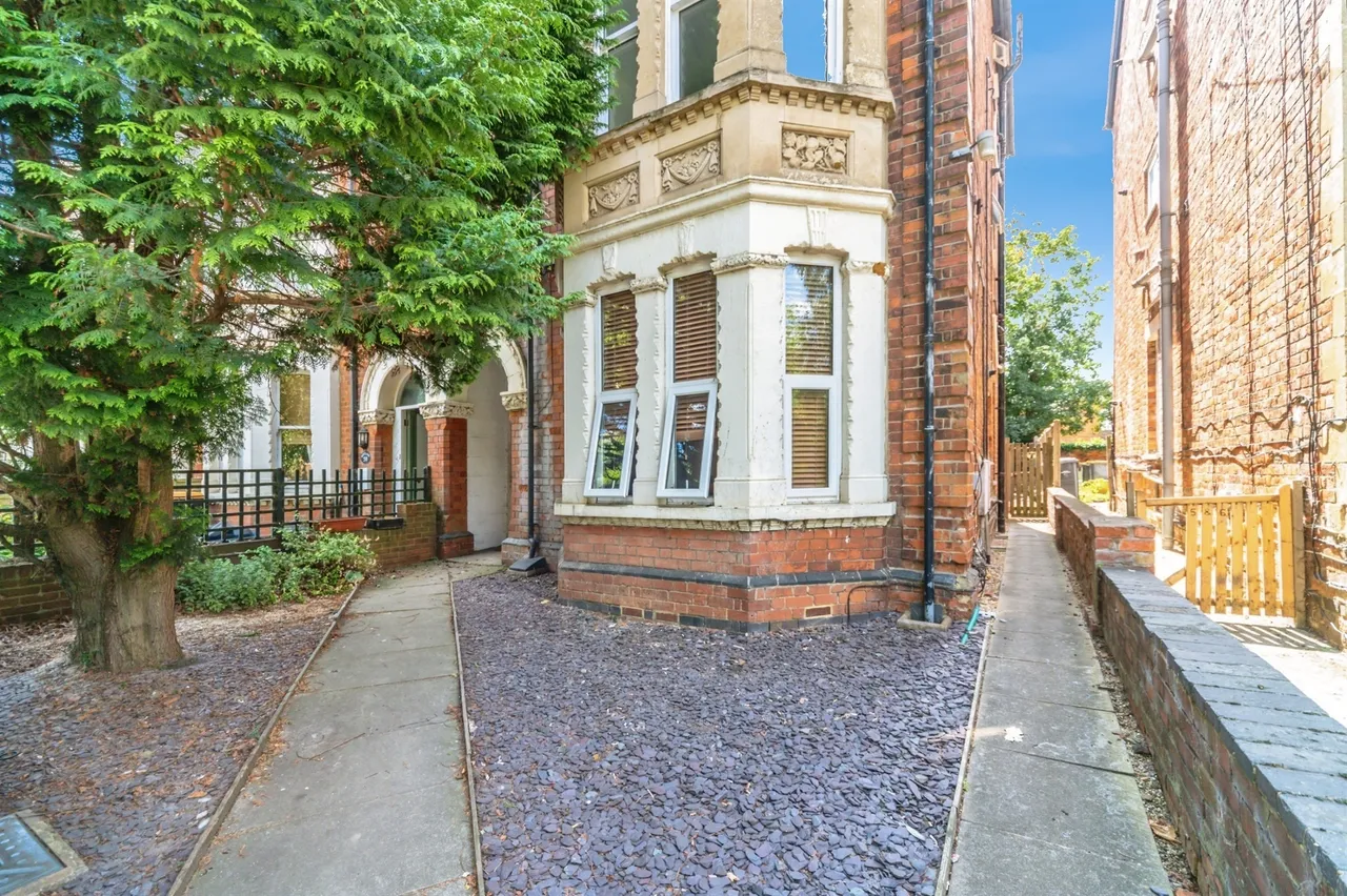 1 bed flat for sale — Clapham Road, Bedford