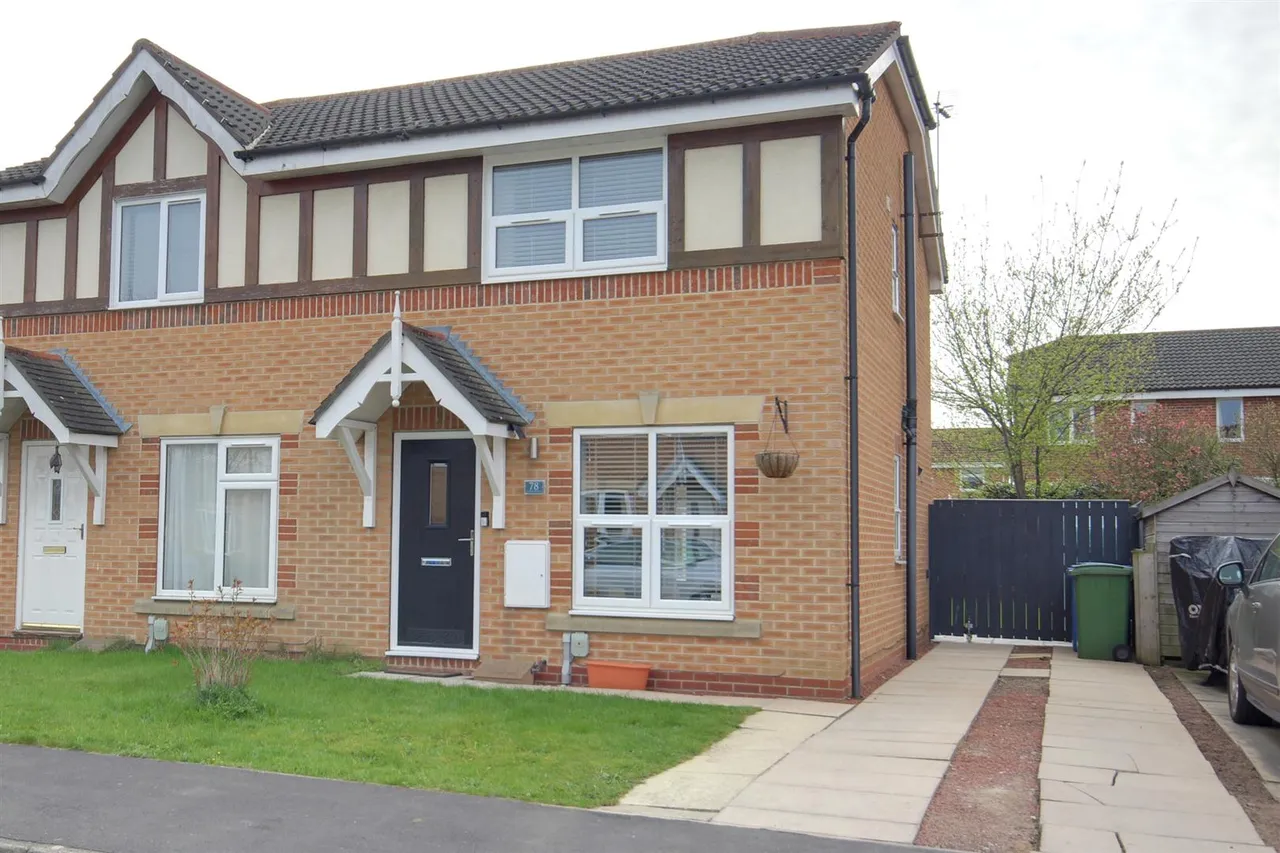 3 bed house for sale — Butterfly Meadows, Beverley