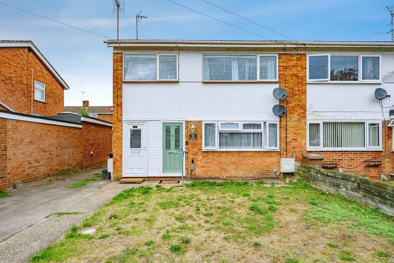 2 bed flat for sale, Fairfax Avenue, Luton, LU3