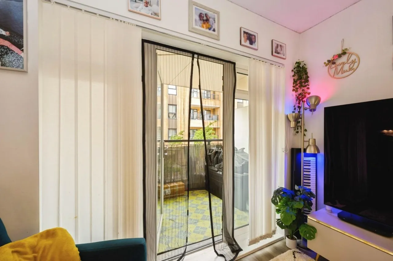 London Road, Wallington, SM6, photo 11