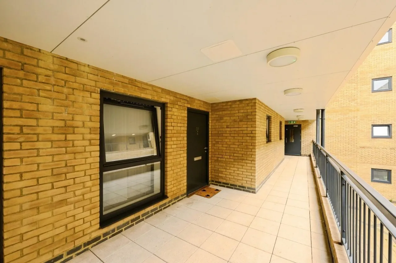 London Road, Wallington, SM6, photo 18