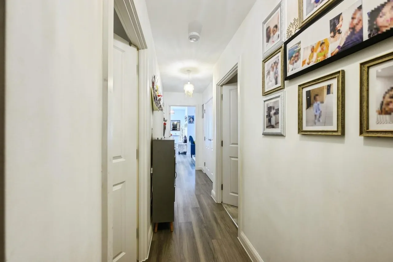 London Road, Wallington, SM6, photo 2