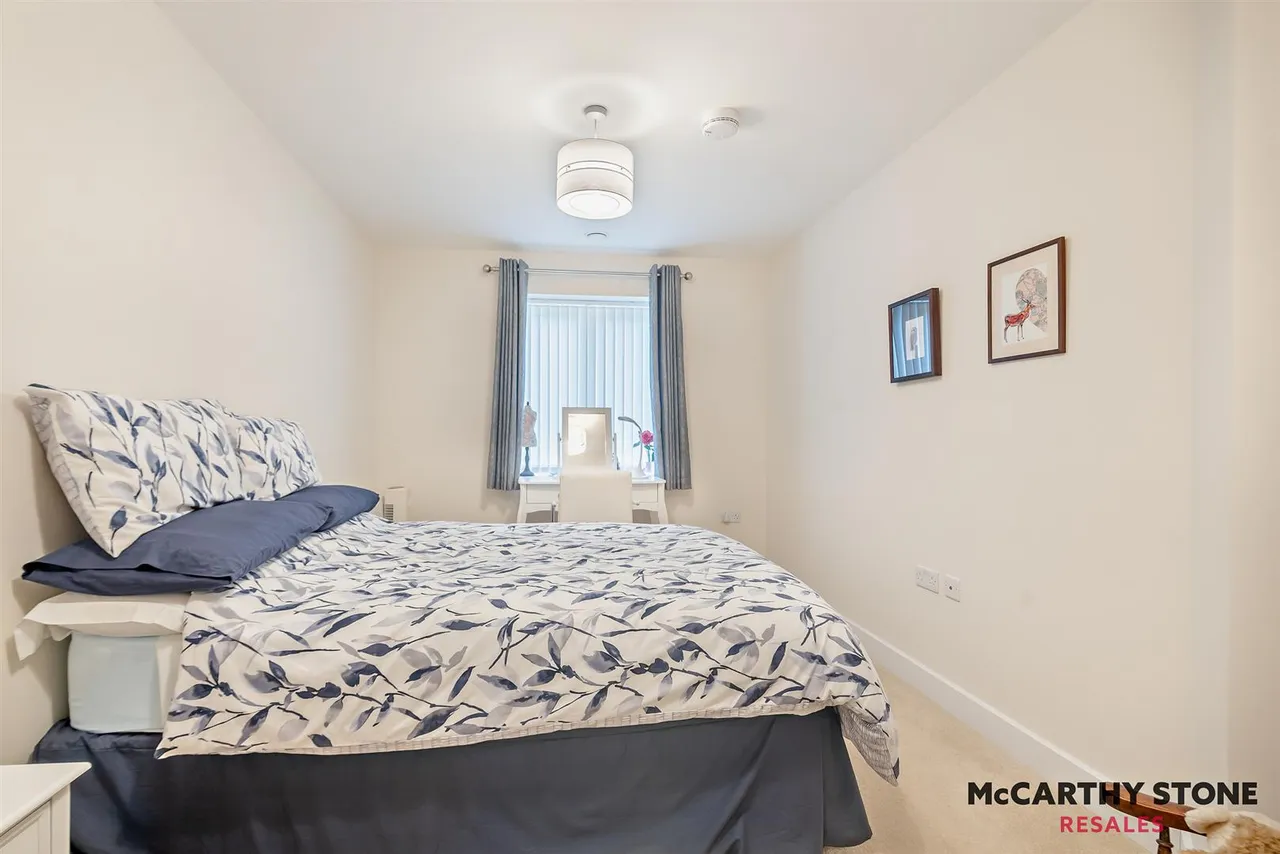 Shortwood Copse Lane, Basingstoke, RG23, photo 13