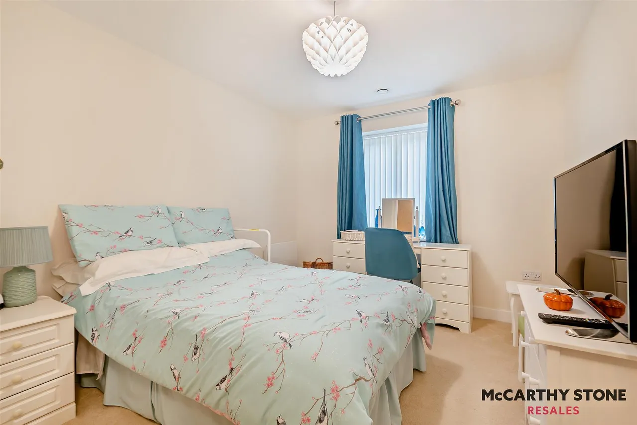 Shortwood Copse Lane, Basingstoke, RG23, photo 10