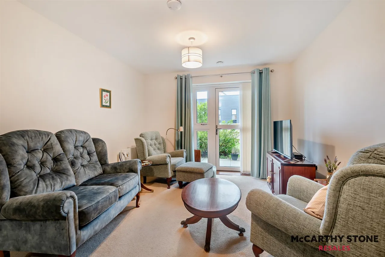Shortwood Copse Lane, Basingstoke, RG23, photo 3