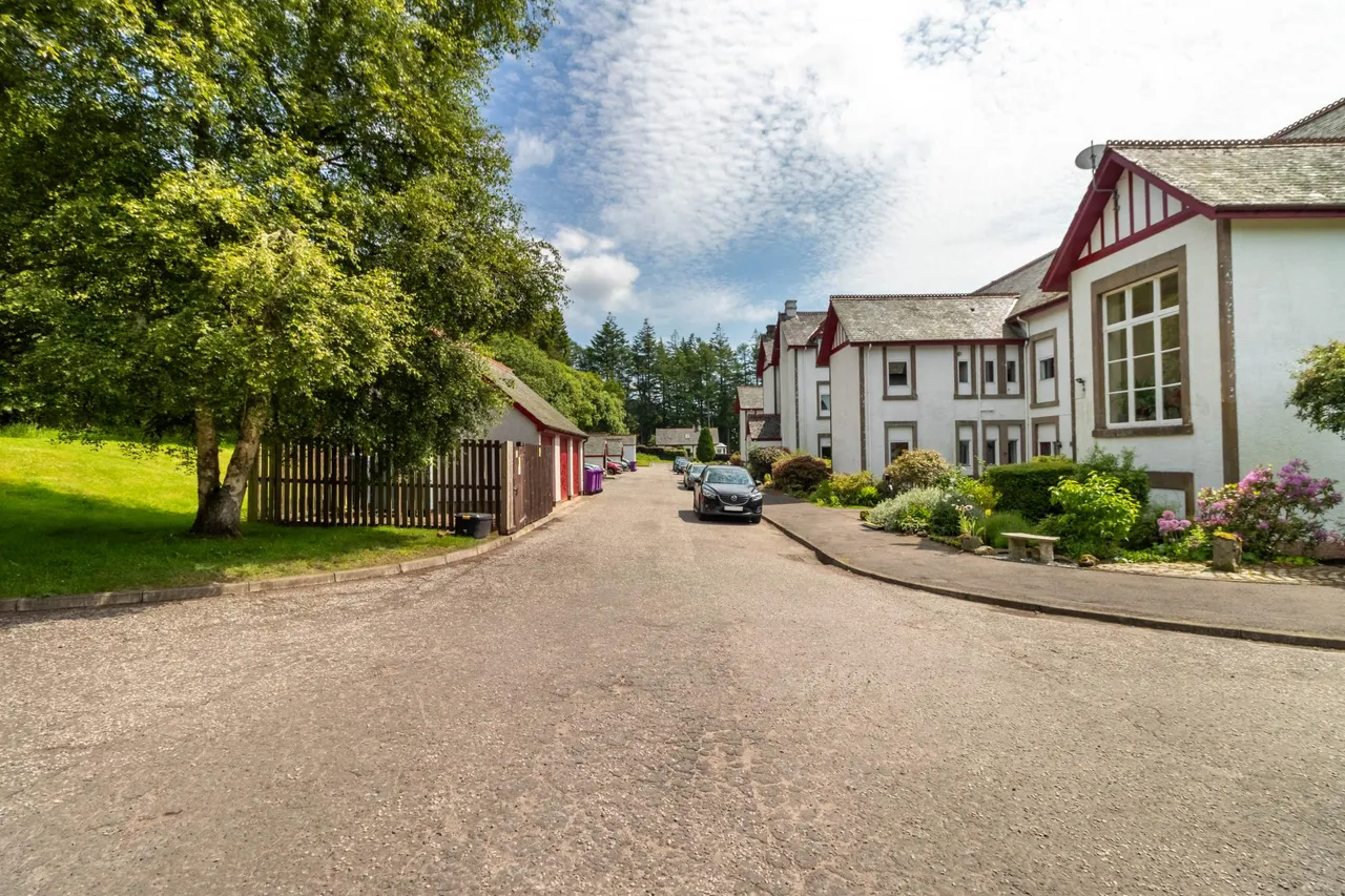 Auchterhouse, Dundee, DD3, photo 15