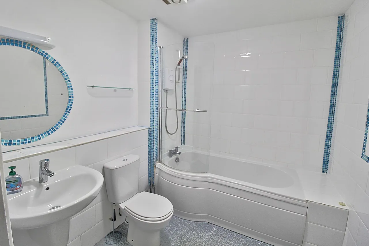 Auchterhouse, Dundee, DD3, photo 9