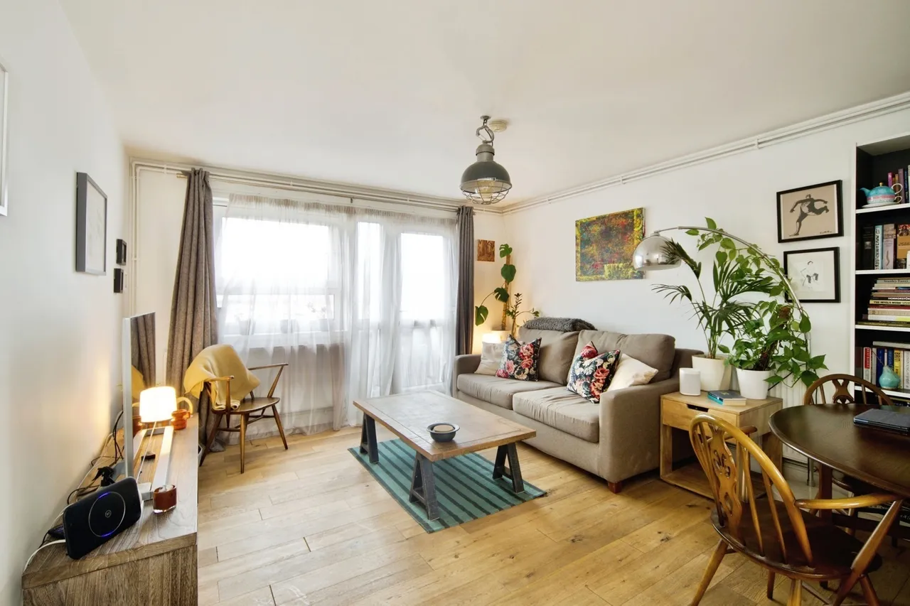 The Birches, Station Road, London, E12, photo 5
