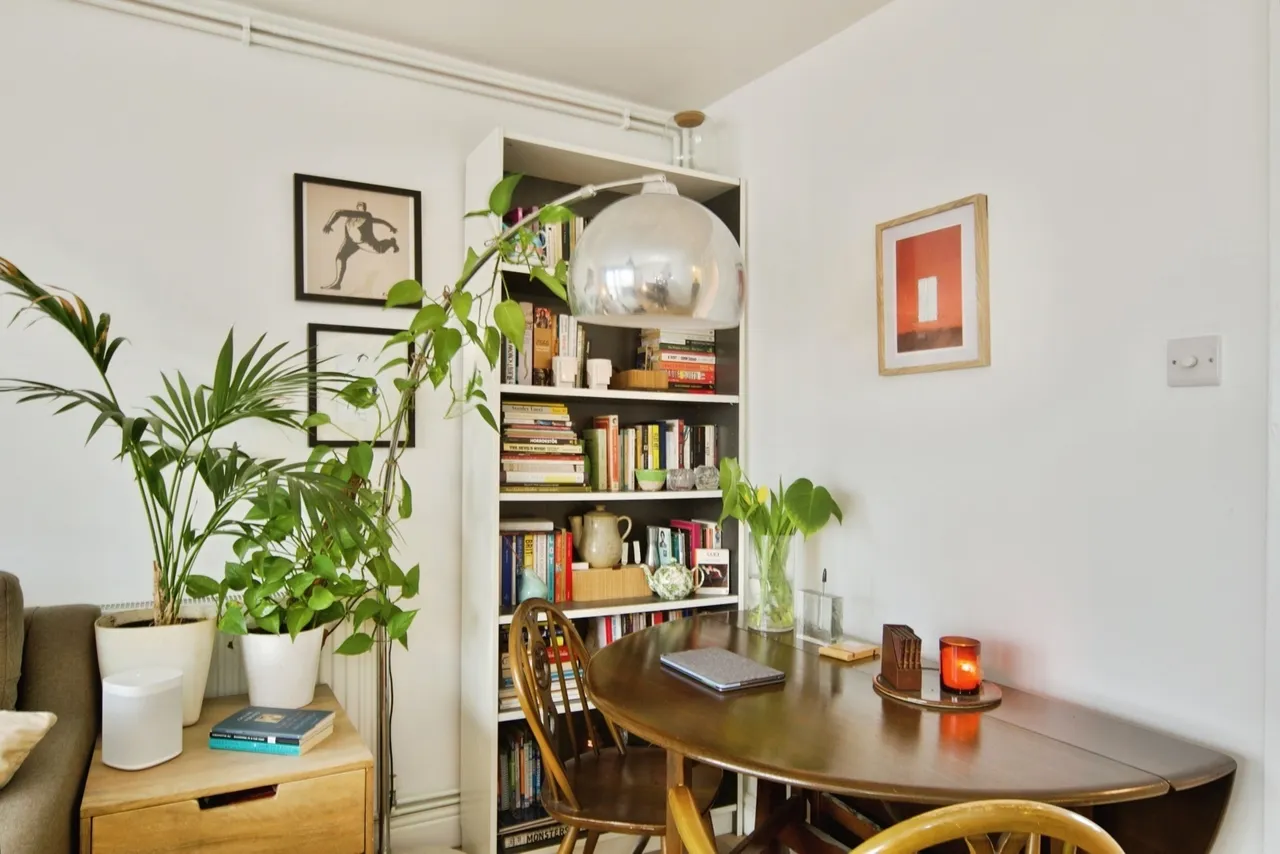 The Birches, Station Road, London, E12, photo 4