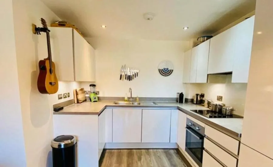 Kidwells Close, Maidenhead, SL6, photo 2