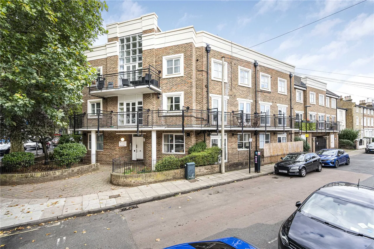 Kew Road, Richmond, TW9, photo 17