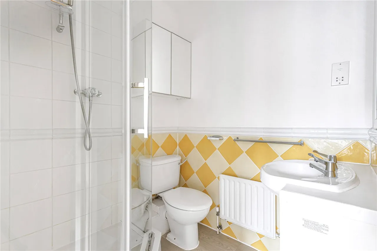 Kew Road, Richmond, TW9, photo 13