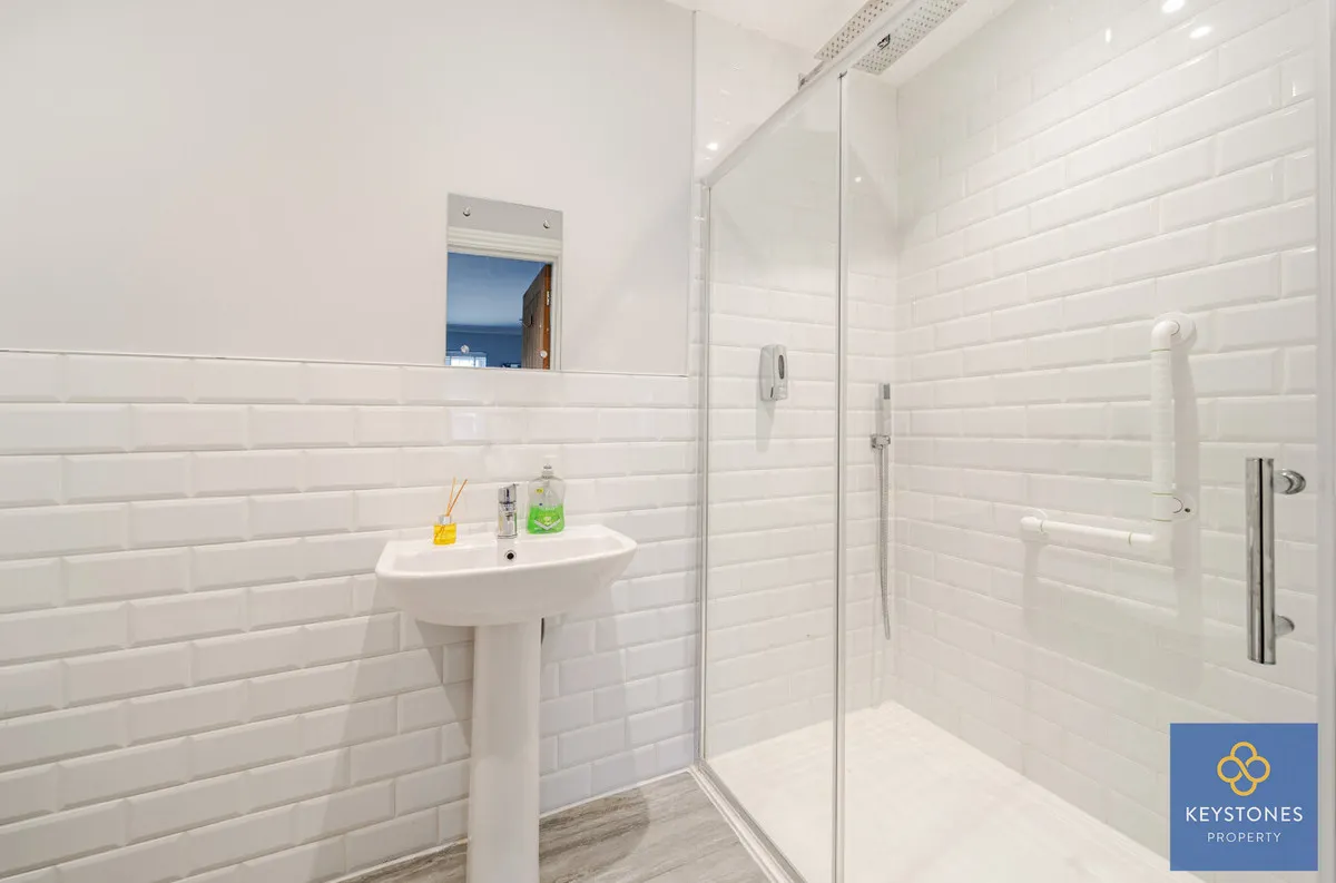 Moray Close, Romford, RM1, photo 23