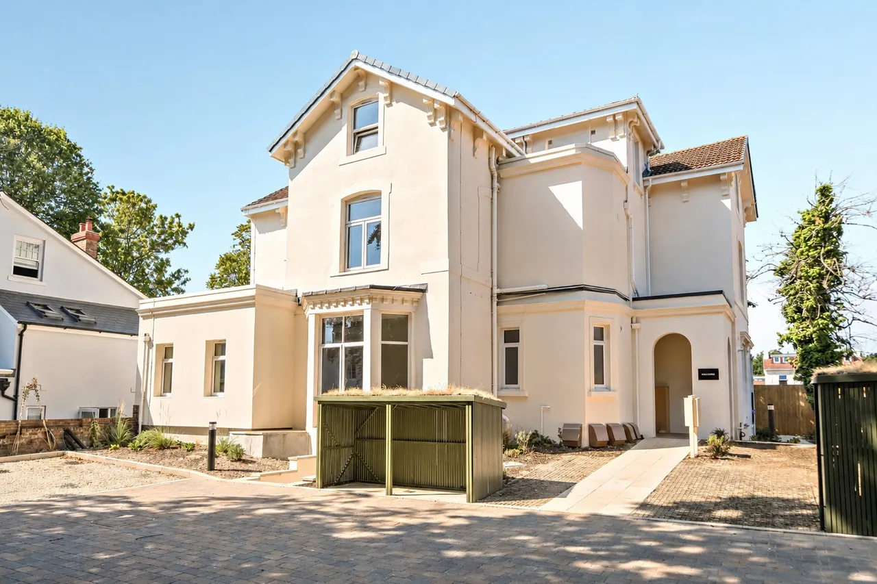 3 bed flat for sale, Nelson Road, Southsea, PO5