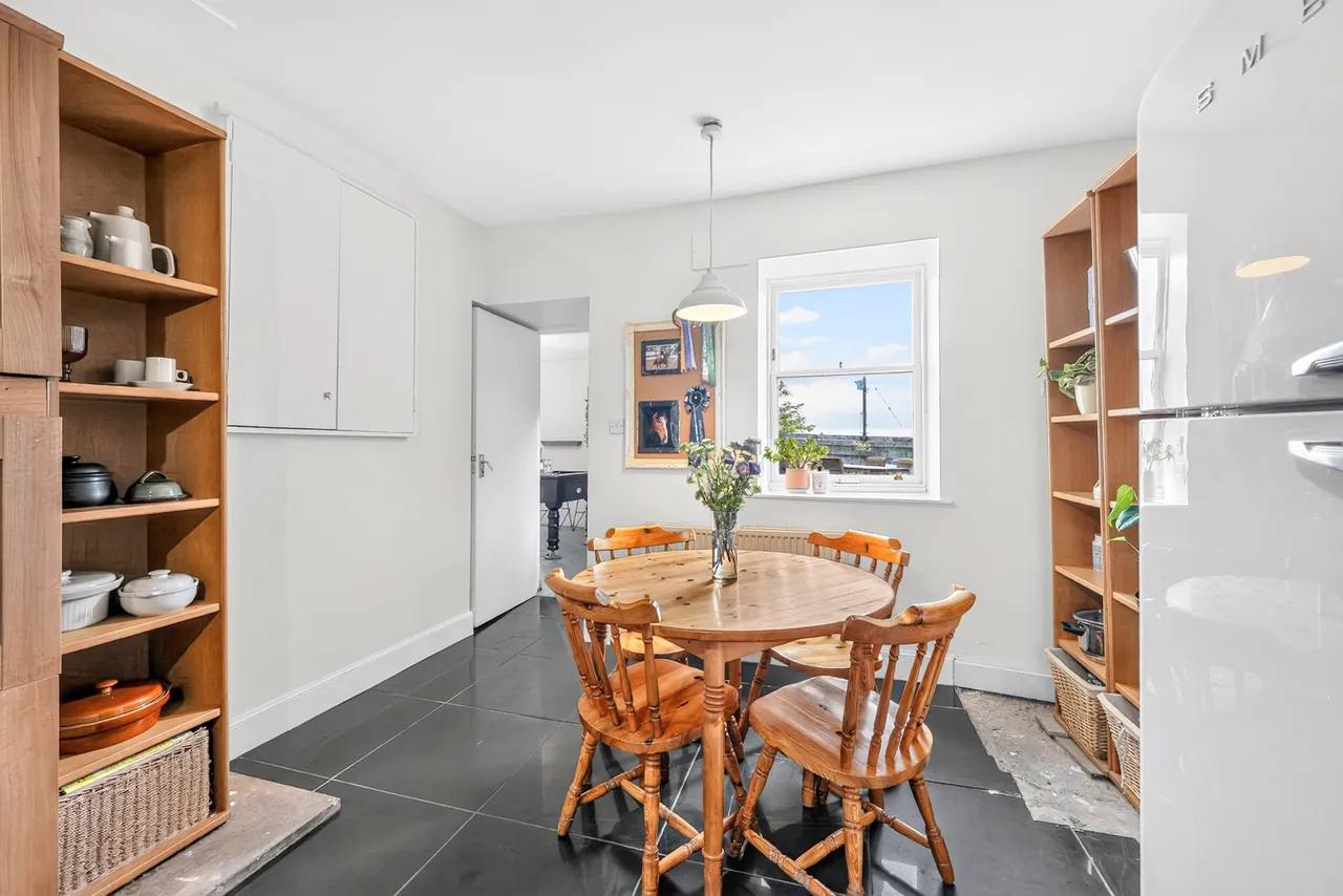 Glasgow Road, Fenwick, KA3, photo 8
