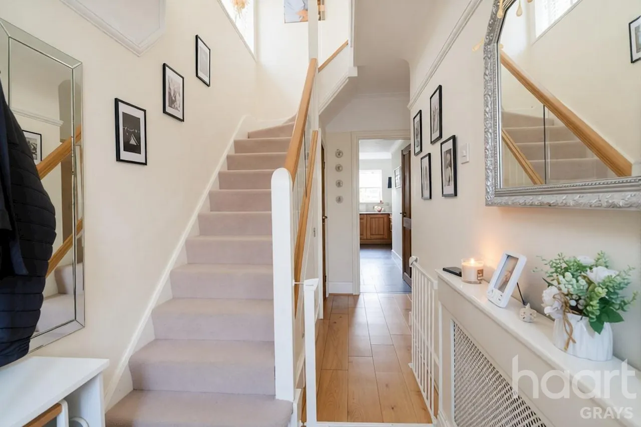 Heathview Road, Grays, RM16, photo 6